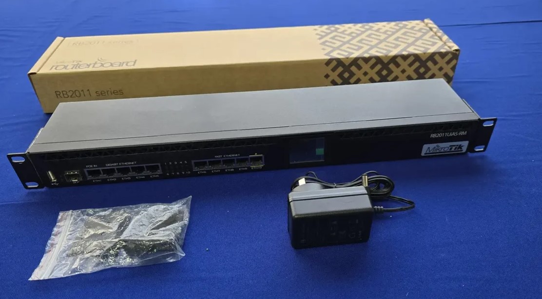 ROUTER MIKROTIK ROUTERBOARD RB2011UIAS-RM - Image 4