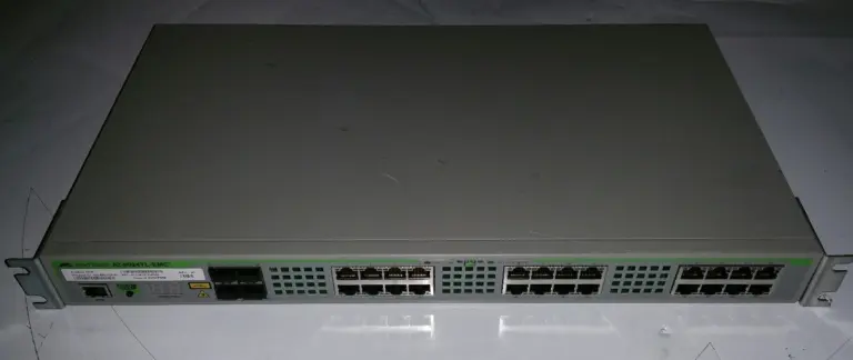 SWITCH 24PORTS ALLIED TELESIS AT-9924TL-EMC2