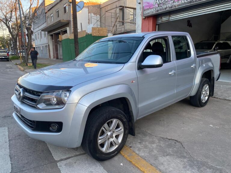 Volkswagen Amarok TDI 4×4 (PICKUP)